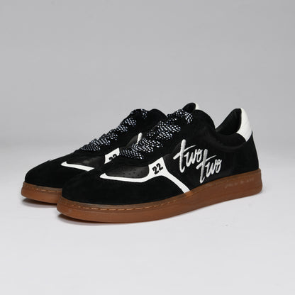 CR-22 Chad Reed lace-up sneaker leather suede black white