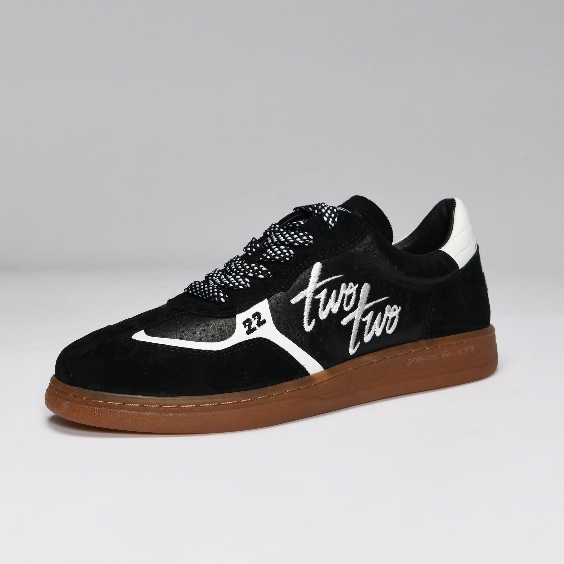 CR-22 Chad Reed leather lace-up sneaker leather suede black white
