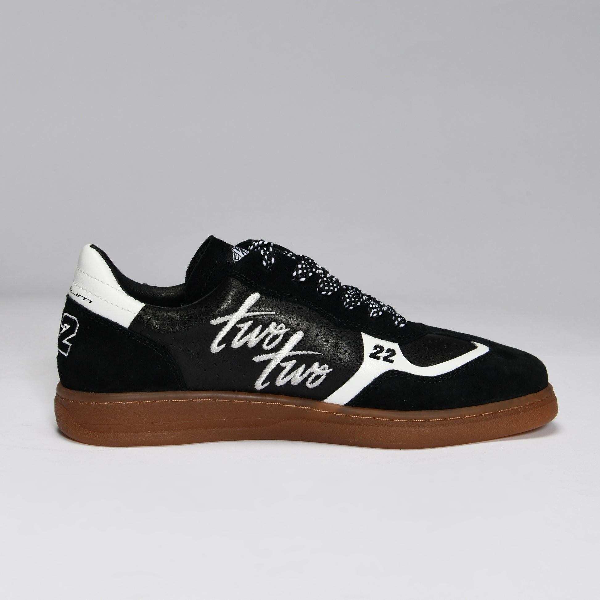 CR-22 Chad Reed lace-up sneaker leather suede black white